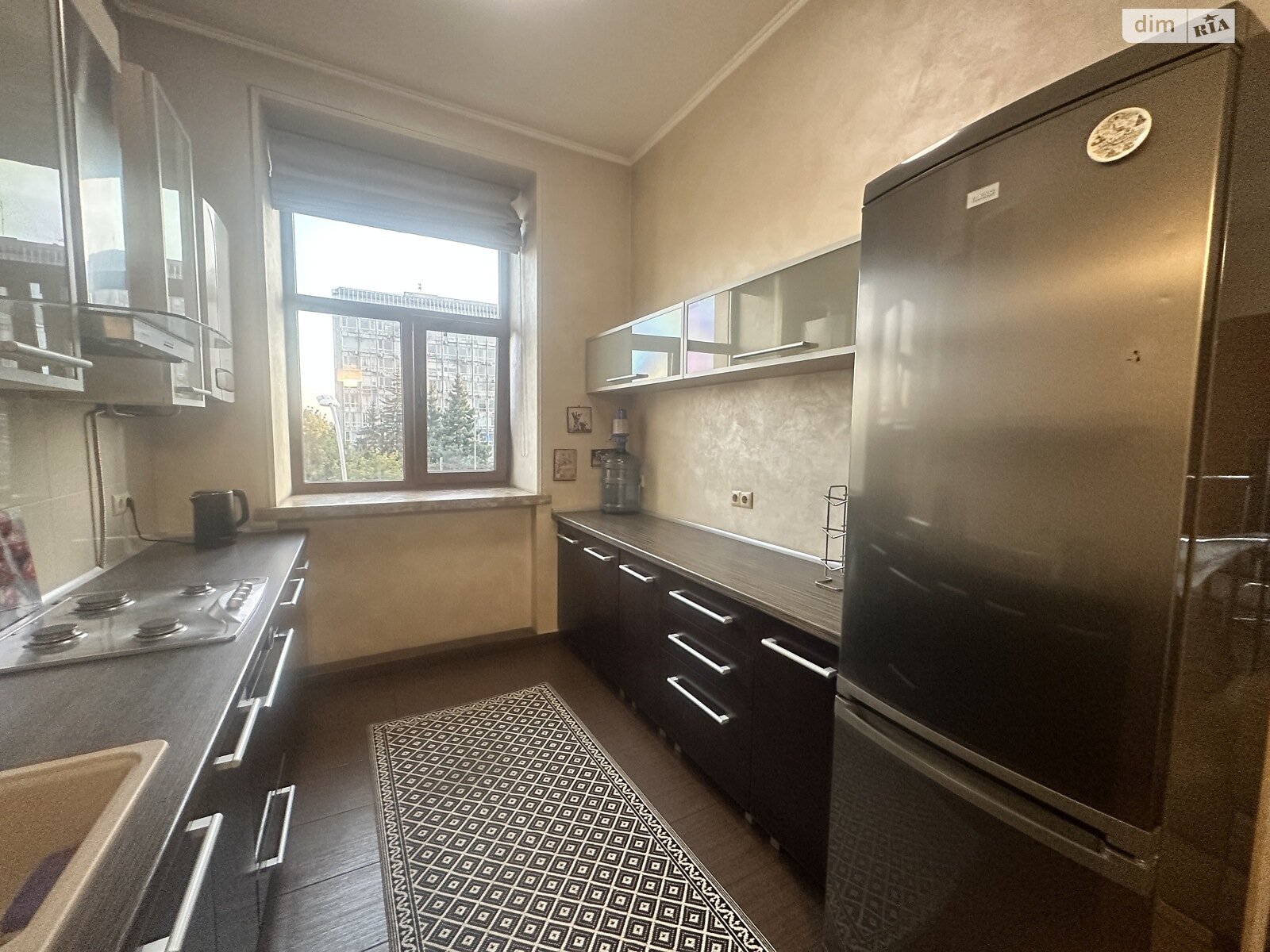 двокімнатна квартира в Вінниці, район Центр, на вул. Соборна 44 в довготривалу оренду помісячно фото 1 двокімнатна квартира в Вінниці, район Центр, на вул. Соборна 44 в довготривалу оренду помісячно фото 1