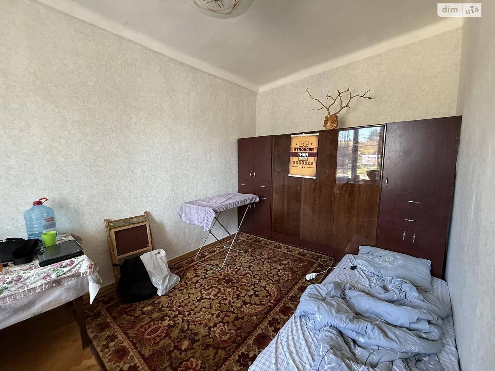 трехкомнатная квартира в Виннице, район Центр, на ул. Соборная 101 в аренду на долгий срок помесячно фото 1