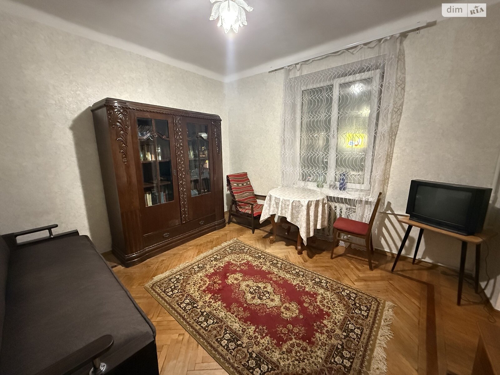 трехкомнатная квартира в Виннице, район Центр, на ул. Соборная 101 в аренду на долгий срок помесячно фото 1