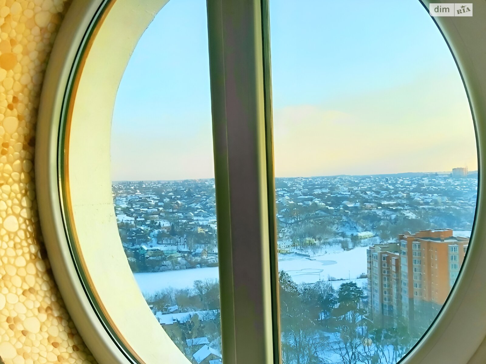 однокімнатна квартира в Вінниці, район Центр, на вул. Степана Бандери в довготривалу оренду помісячно фото 1 однокімнатна квартира в Вінниці, район Центр, на вул. Степана Бандери в довготривалу оренду помісячно фото 1