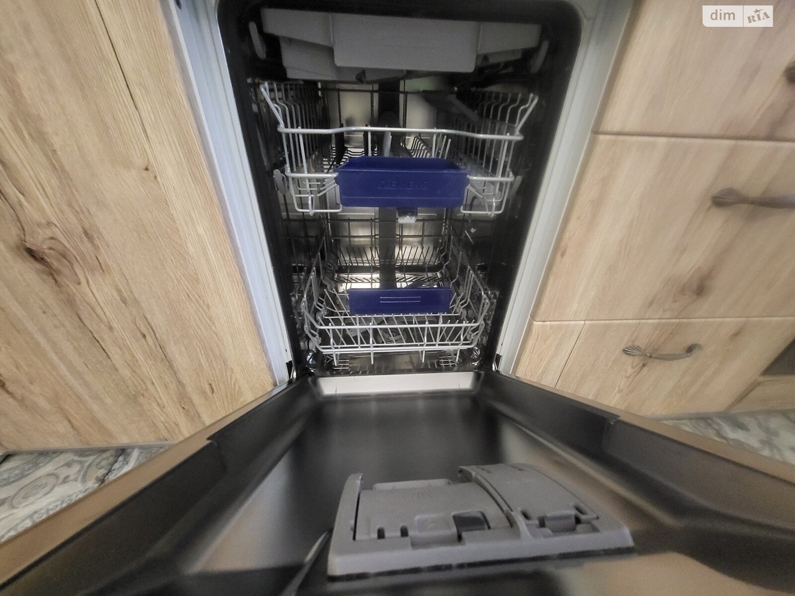 чотирикімнатна квартира в Вінниці, район Центр, на вул. Степана Бандери в довготривалу оренду помісячно фото 1