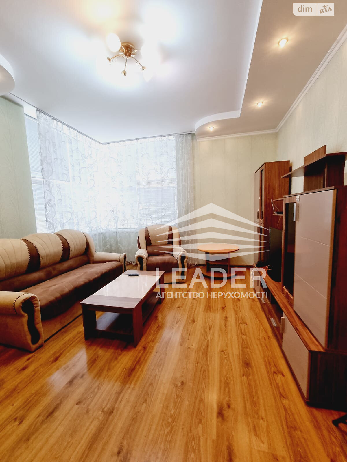 двокімнатна квартира в Вінниці, район Центр, на вул. Степана Бандери в довготривалу оренду помісячно фото 1