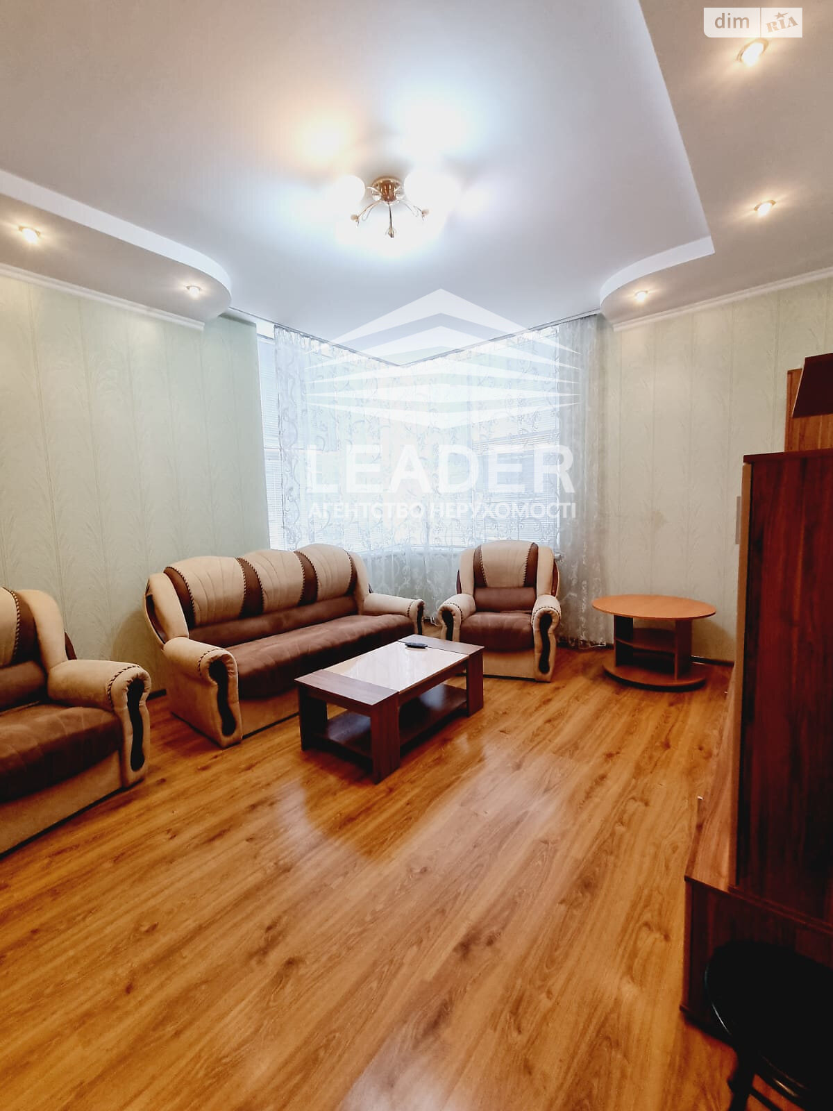 двокімнатна квартира в Вінниці, район Центр, на вул. Степана Бандери в довготривалу оренду помісячно фото 1