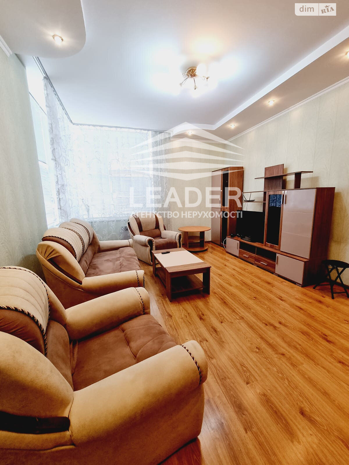 двокімнатна квартира в Вінниці, район Центр, на вул. Степана Бандери в довготривалу оренду помісячно фото 1