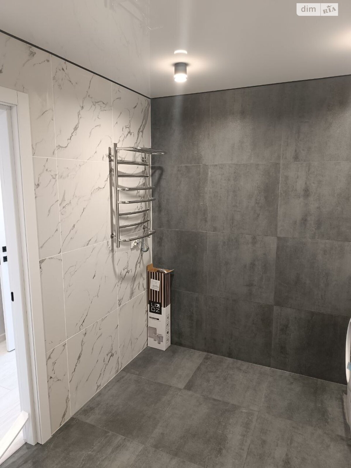 трехкомнатная квартира в Виннице, район Центр, на ул. Степана Бандеры в аренду на долгий срок помесячно фото 1