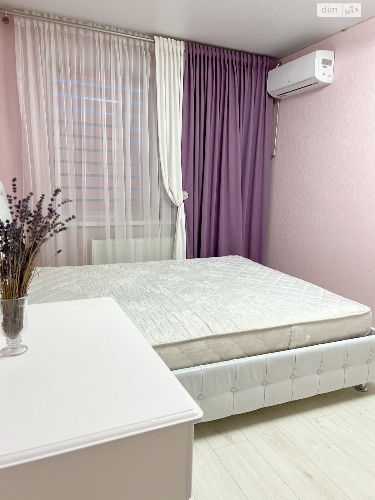 трехкомнатная квартира в Виннице, район Центр, на ул. Степана Бандеры в аренду на долгий срок помесячно фото 1