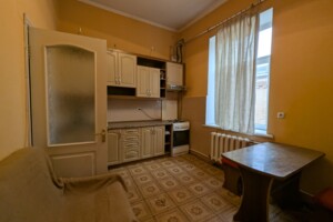 однокомнатная квартира в Виннице, район Центр, на ул. Театральная 37 в аренду на долгий срок помесячно фото 2 однокомнатная квартира в Виннице, район Центр, на ул. Театральная 37 в аренду на долгий срок помесячно фото 2