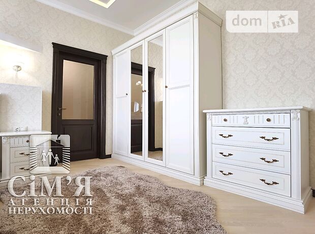 трехкомнатная квартира с мебелью в Виннице, район Центр, на ул. Льва Толстого в аренду на долгий срок помесячно фото 1 трехкомнатная квартира с мебелью в Виннице, район Центр, на ул. Льва Толстого в аренду на долгий срок помесячно фото 1