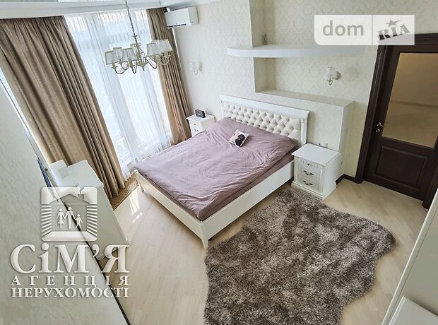трехкомнатная квартира с мебелью в Виннице, район Центр, на ул. Льва Толстого в аренду на долгий срок помесячно фото 1 трехкомнатная квартира с мебелью в Виннице, район Центр, на ул. Льва Толстого в аренду на долгий срок помесячно фото 1