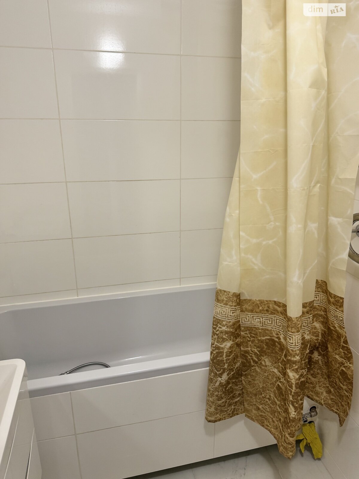 чотирикімнатна квартира в Вінниці, район Тяжилів, на вул. Левка Лук’яненка в довготривалу оренду помісячно фото 1