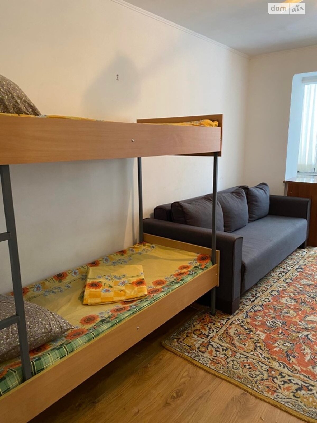 двухкомнатная квартира с мебелью в Виннице, район Урожай, на ул. Пирогова в аренду на долгий срок помесячно фото 1