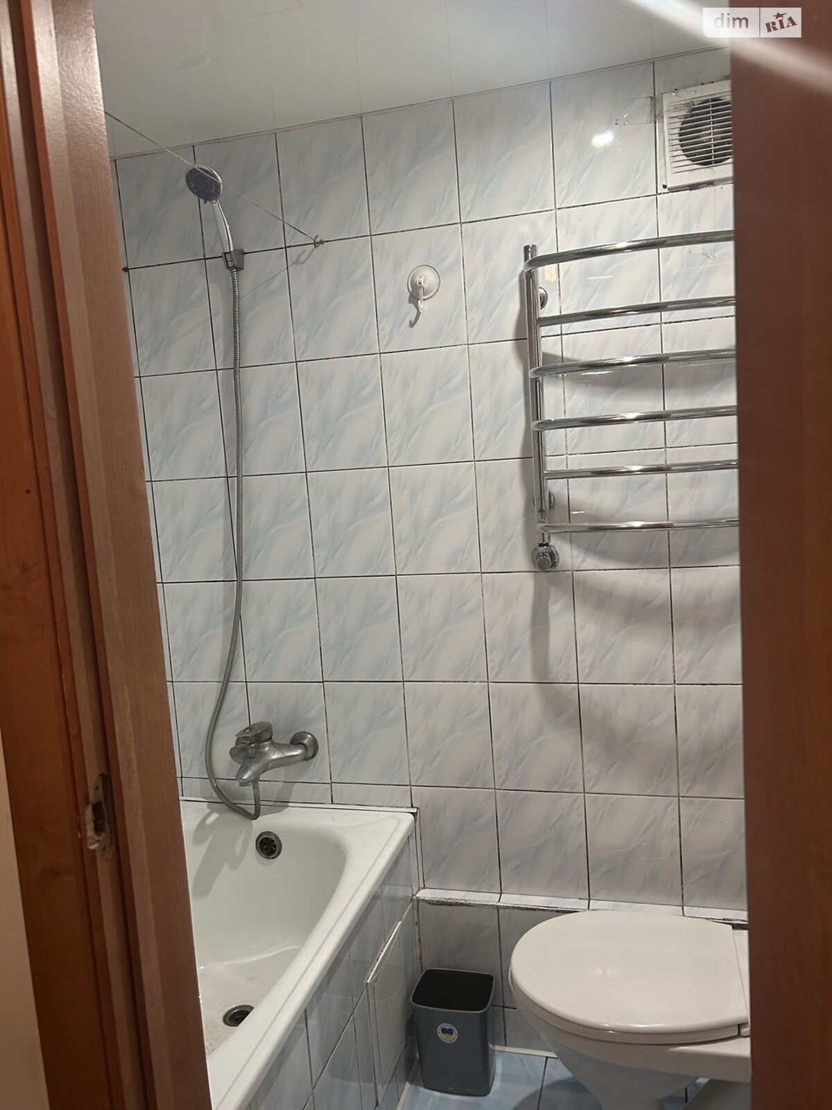 однокімнатна квартира в Вінниці, район Урожай, на вул. Малиновського в довготривалу оренду помісячно фото 1