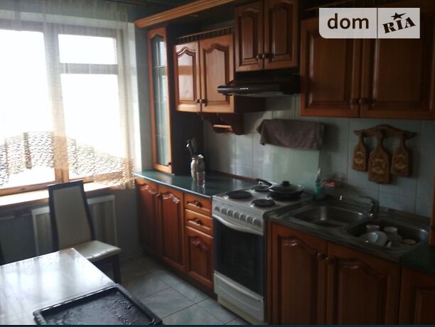 трикімнатна квартира з меблями в Вінниці, район Урожай, на вул. Литвиненка в довготривалу оренду помісячно фото 1 трикімнатна квартира з меблями в Вінниці, район Урожай, на вул. Литвиненка в довготривалу оренду помісячно фото 1