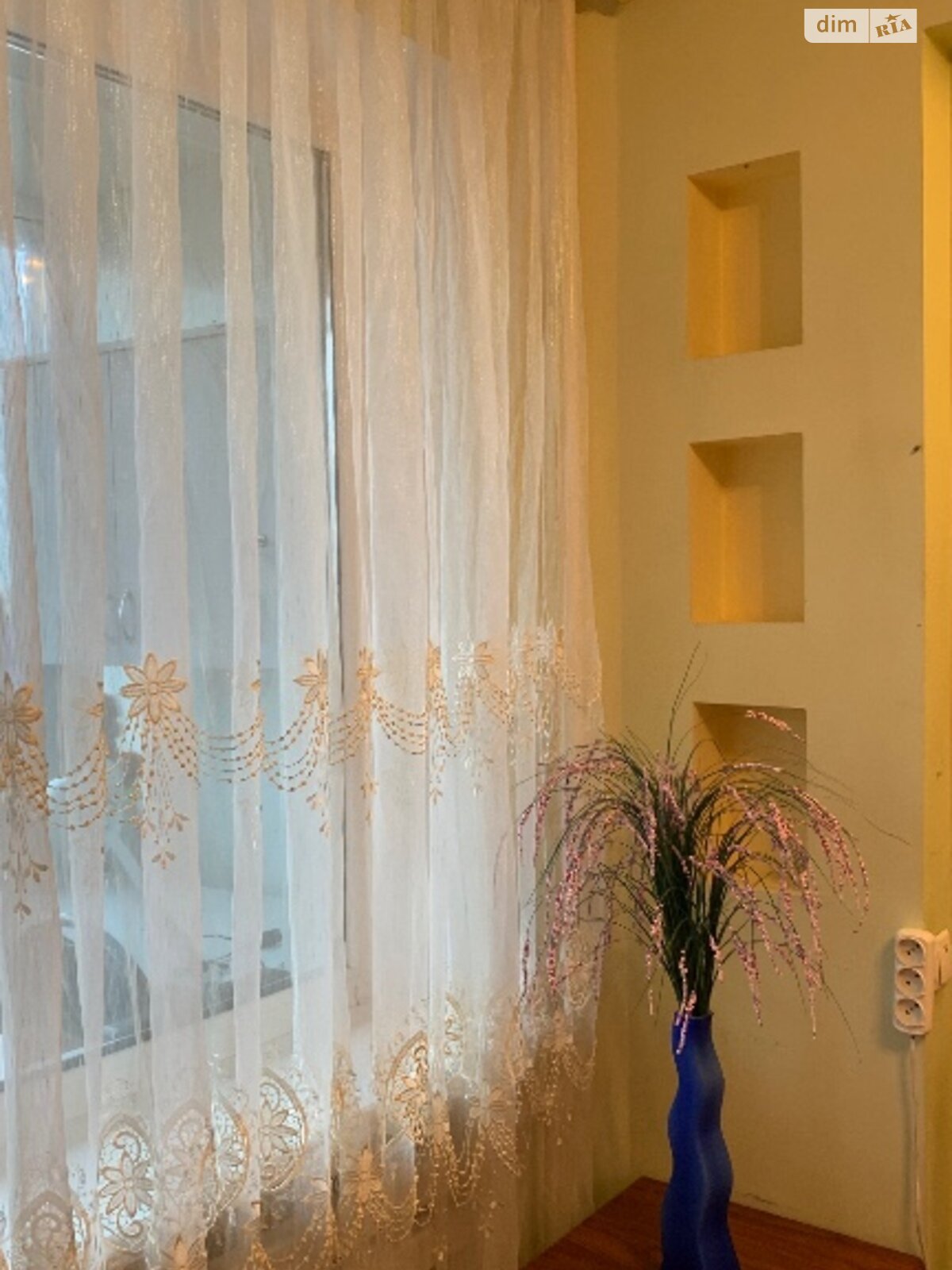 трехкомнатная квартира с мебелью в Виннице, район Урожай, на ул. Марии Литвиненко-Вольгемут в аренду на долгий срок помесячно фото 1