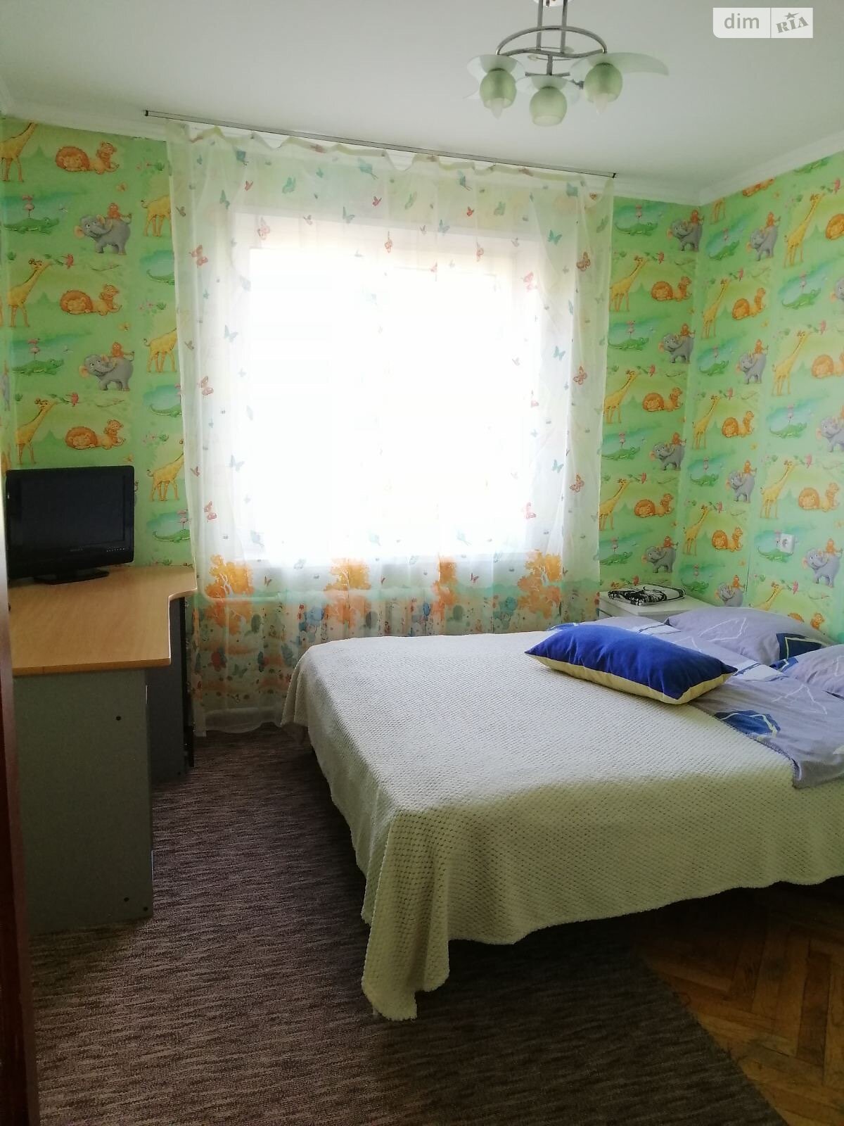 трехкомнатная квартира в Виннице, район Урожай, на ул. Марии Литвиненко-Вольгемут 40 в аренду на долгий срок помесячно фото 1