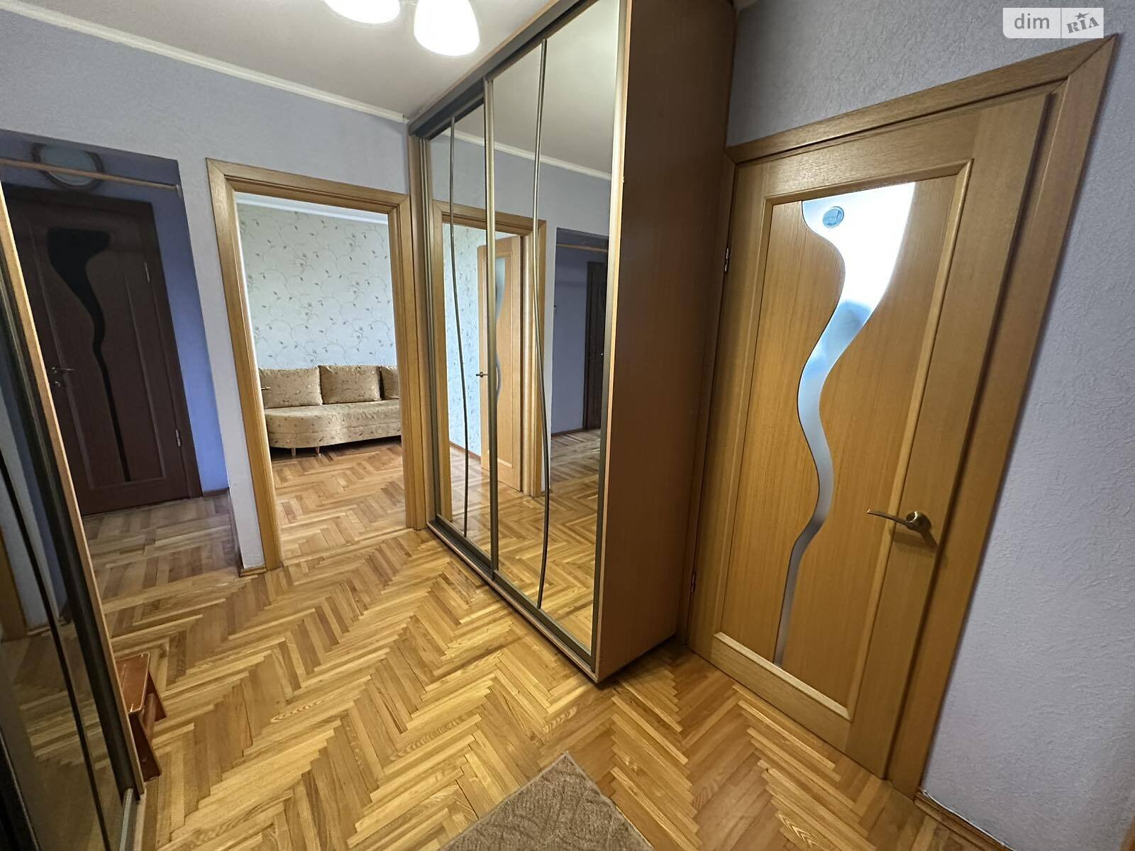 трикімнатна квартира в Вінниці, район Урожай, на вул. Марії Литвиненко-Вольгемут в довготривалу оренду помісячно фото 1 трикімнатна квартира в Вінниці, район Урожай, на вул. Марії Литвиненко-Вольгемут в довготривалу оренду помісячно фото 1