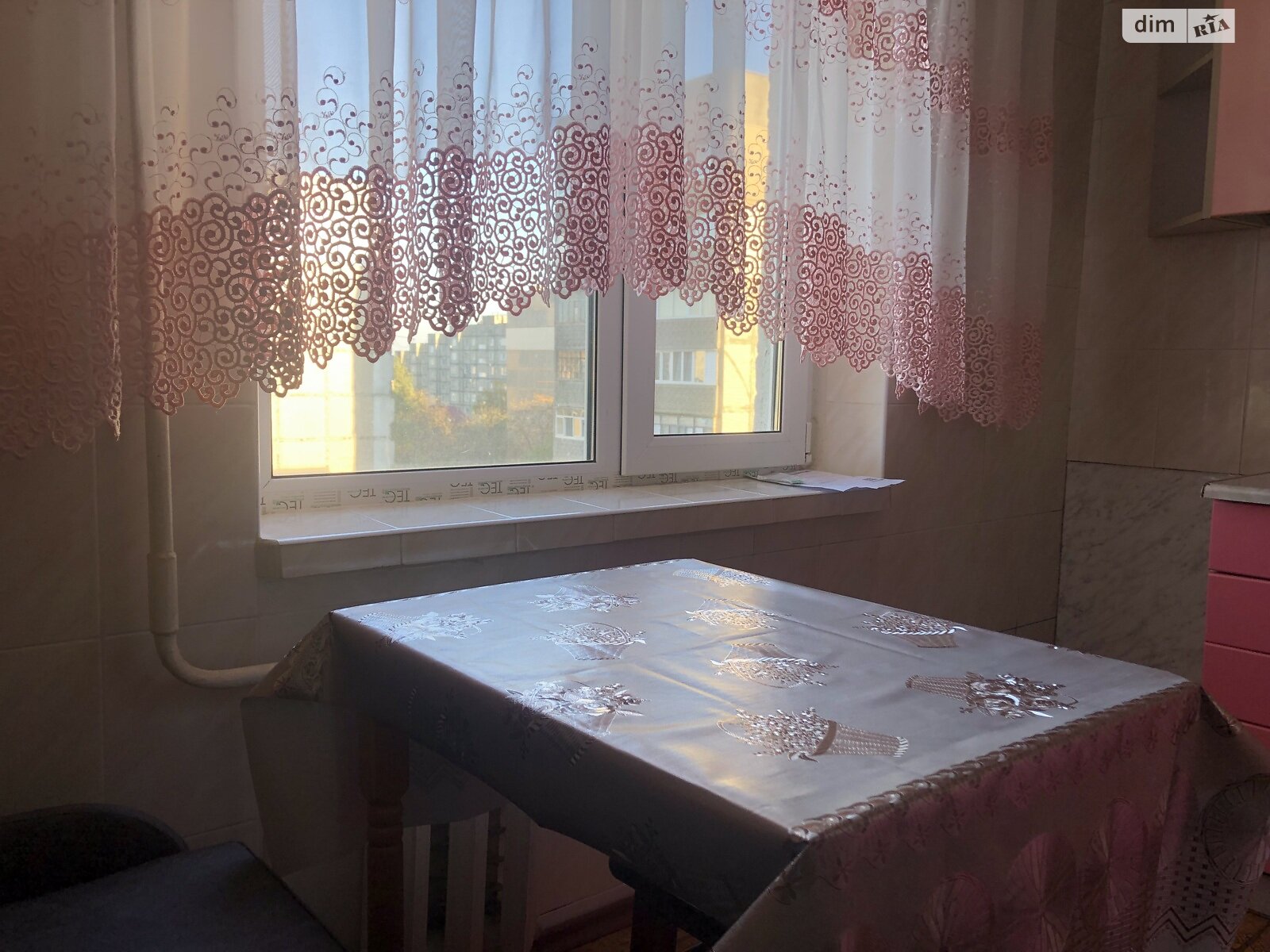 однокомнатная квартира в Виннице, район Урожай, на ул. Марии Литвиненко-Вольгемут в аренду на долгий срок помесячно фото 1 однокомнатная квартира в Виннице, район Урожай, на ул. Марии Литвиненко-Вольгемут в аренду на долгий срок помесячно фото 1