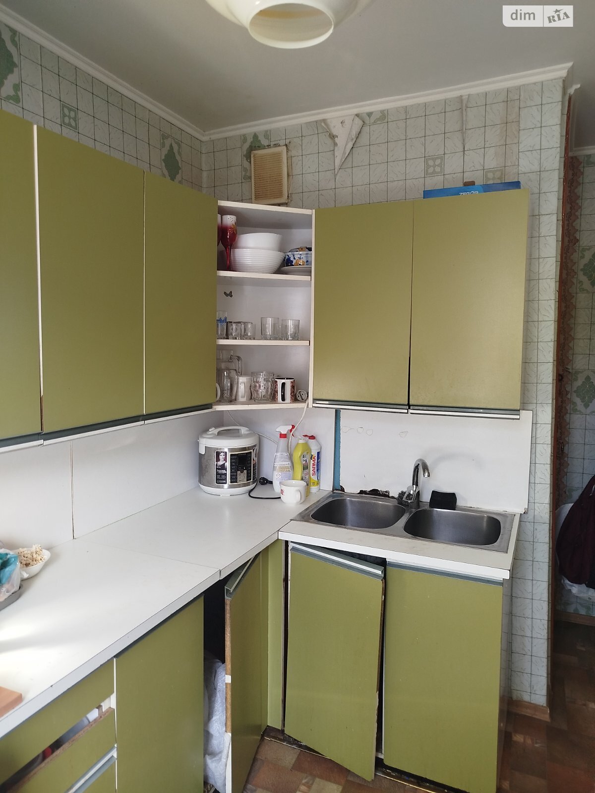 трехкомнатная квартира в Виннице, район Урожай, на ул. Марии Литвиненко-Вольгемут в аренду на долгий срок помесячно фото 1