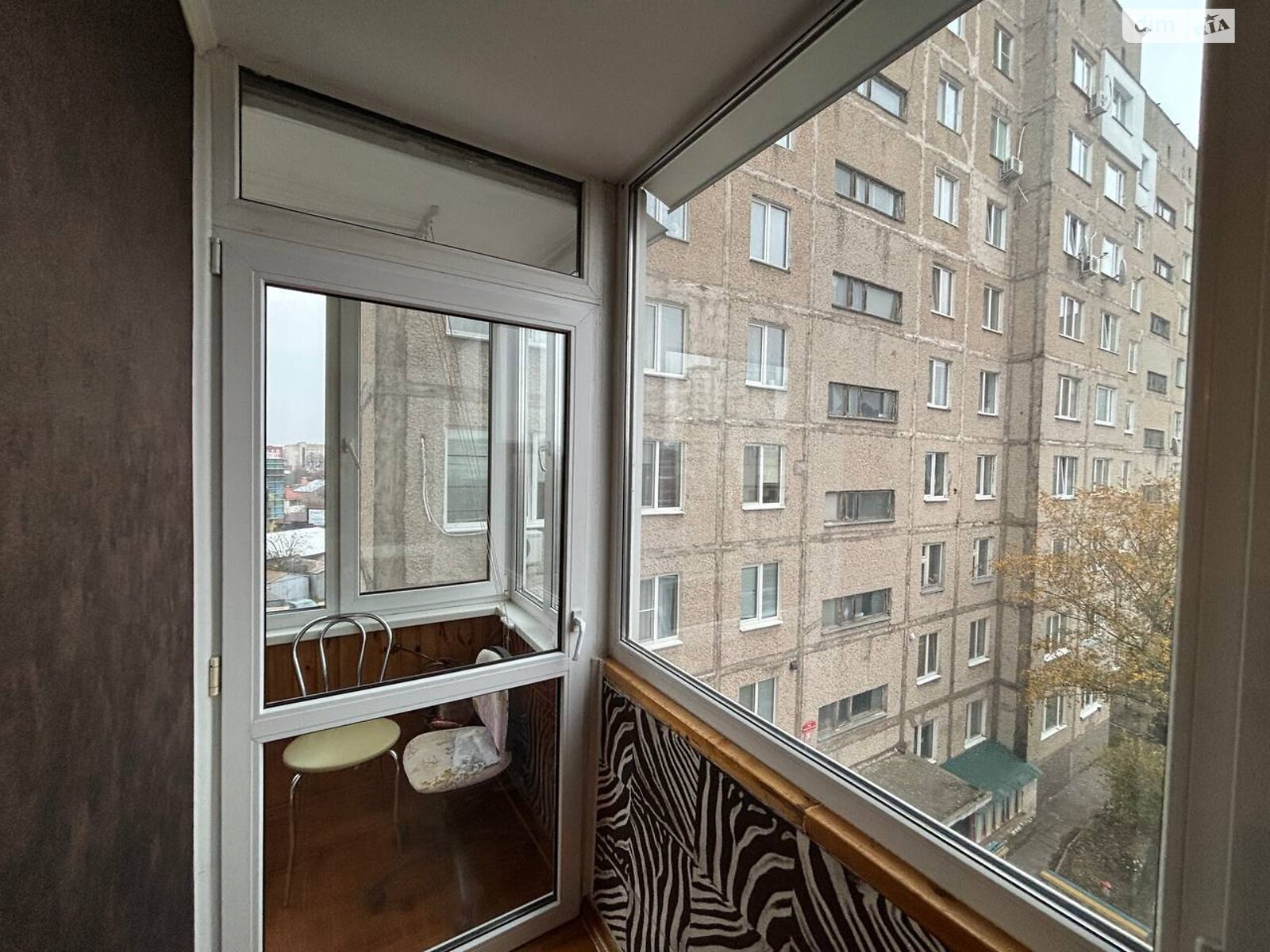 трехкомнатная квартира в Виннице, район Урожай, на ул. Марии Литвиненко-Вольгемут в аренду на долгий срок помесячно фото 1