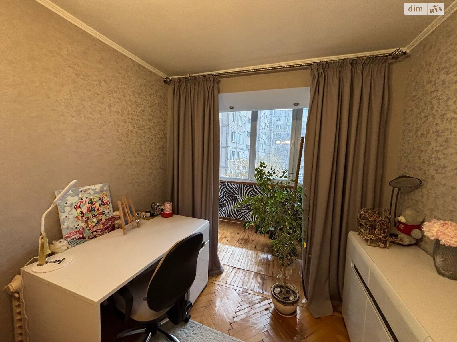 трехкомнатная квартира в Виннице, район Урожай, на ул. Марии Литвиненко-Вольгемут в аренду на долгий срок помесячно фото 1