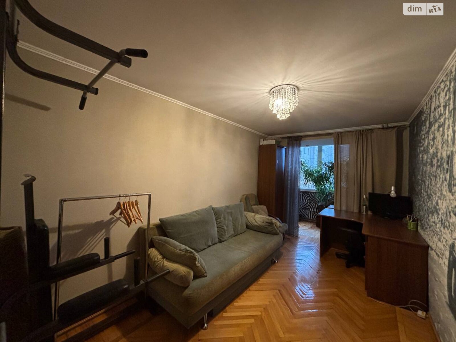 трехкомнатная квартира в Виннице, район Урожай, на ул. Марии Литвиненко-Вольгемут в аренду на долгий срок помесячно фото 1