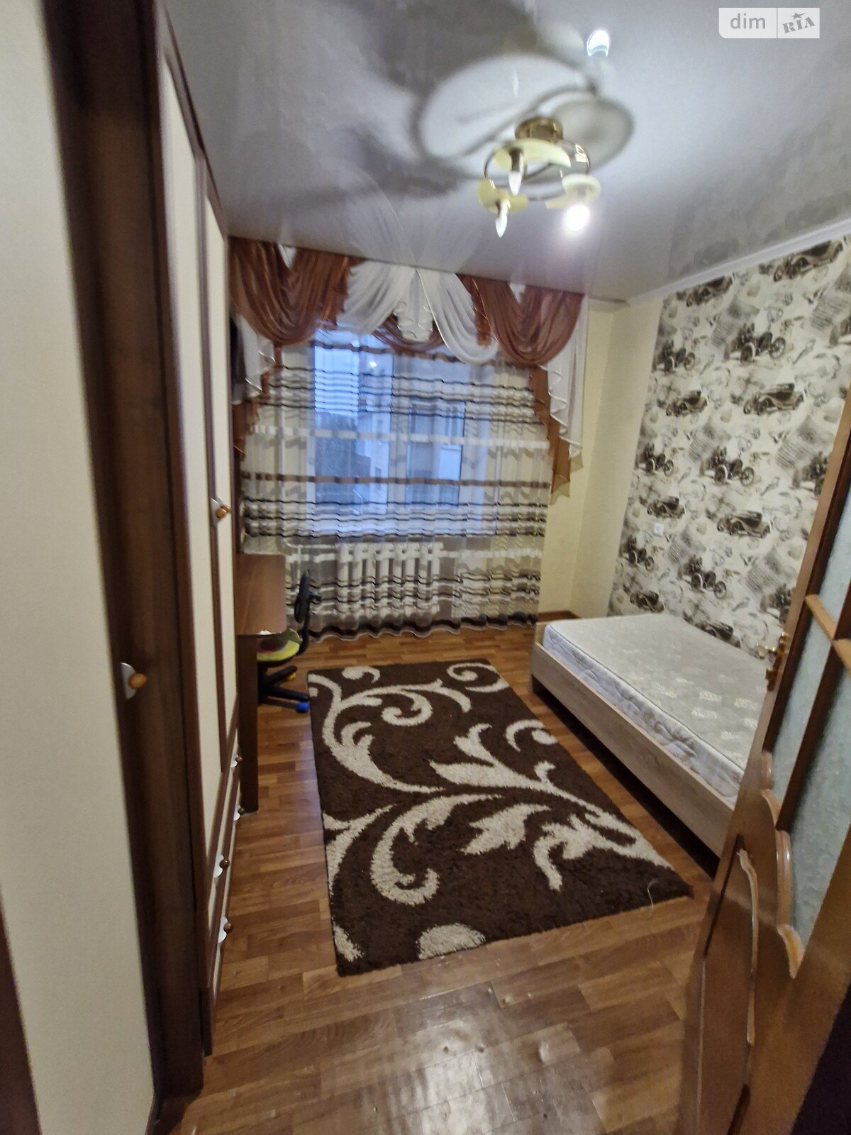 трехкомнатная квартира в Виннице, район Урожай, на ул. Марии Литвиненко-Вольгемут 30 в аренду на долгий срок помесячно фото 1