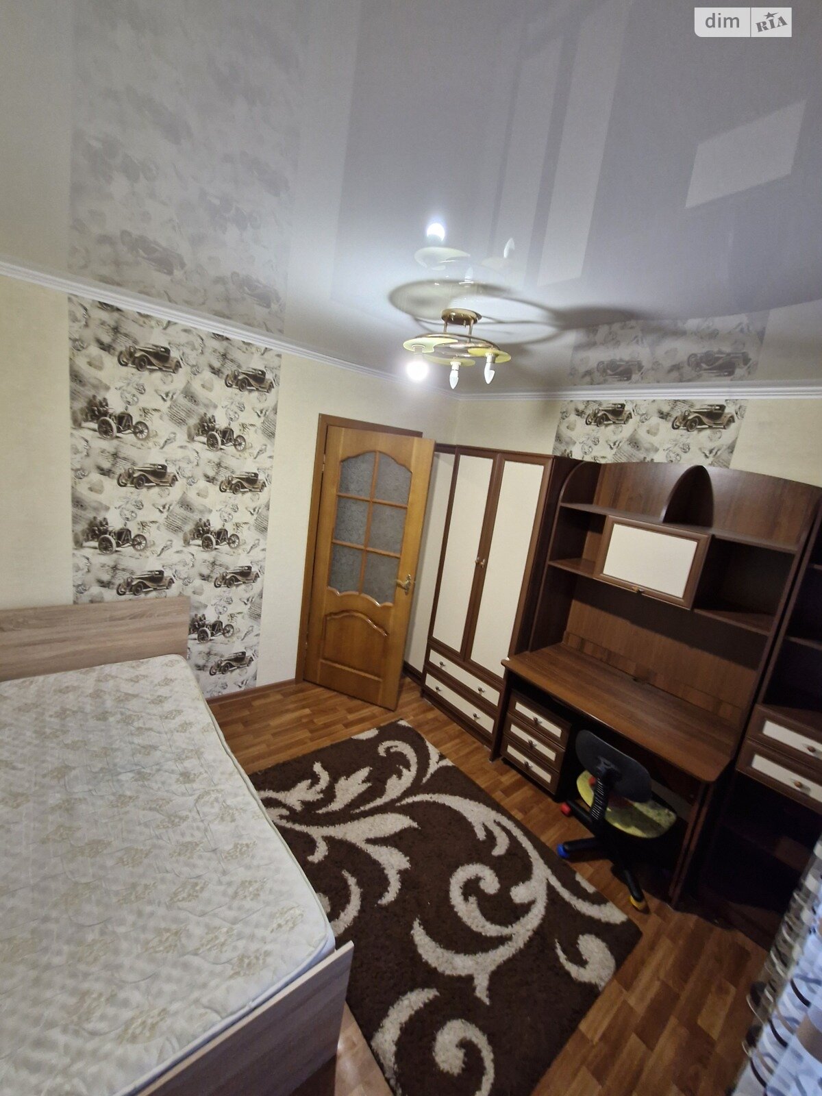 трехкомнатная квартира в Виннице, район Урожай, на ул. Марии Литвиненко-Вольгемут 30 в аренду на долгий срок помесячно фото 1