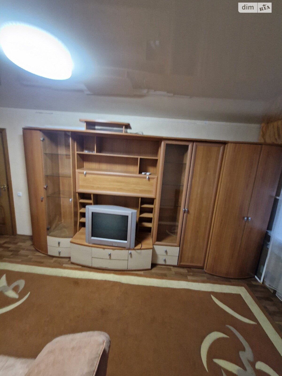 трехкомнатная квартира в Виннице, район Урожай, на ул. Марии Литвиненко-Вольгемут 30 в аренду на долгий срок помесячно фото 1