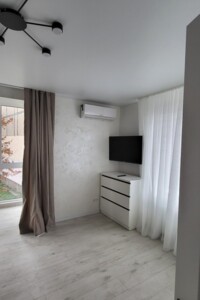 однокімнатна квартира в Вінниці, район Урожай, на вул. Марії Литвиненко-Вольгемут 46А в довготривалу оренду помісячно фото 2 однокімнатна квартира в Вінниці, район Урожай, на вул. Марії Литвиненко-Вольгемут 46А в довготривалу оренду помісячно фото 2