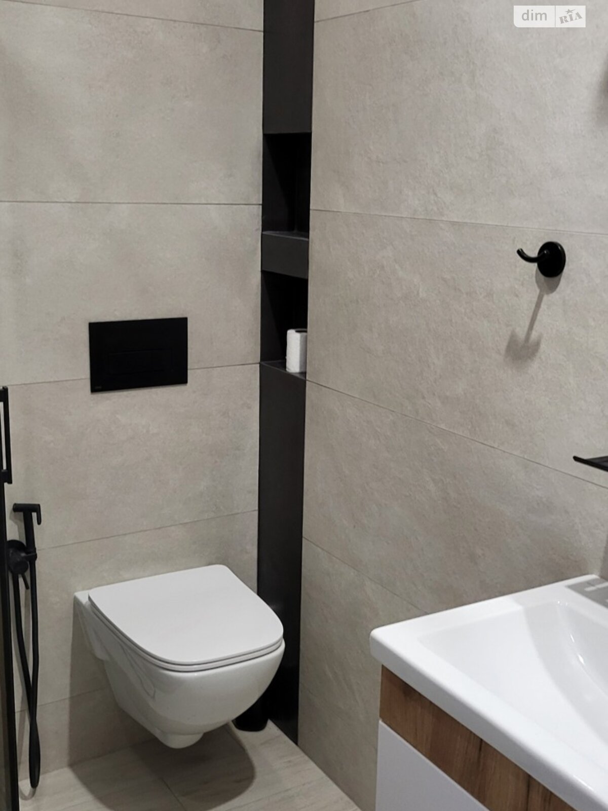 однокімнатна квартира в Вінниці, район Урожай, на вул. Марії Литвиненко-Вольгемут 46А в довготривалу оренду помісячно фото 1 однокімнатна квартира в Вінниці, район Урожай, на вул. Марії Литвиненко-Вольгемут 46А в довготривалу оренду помісячно фото 1