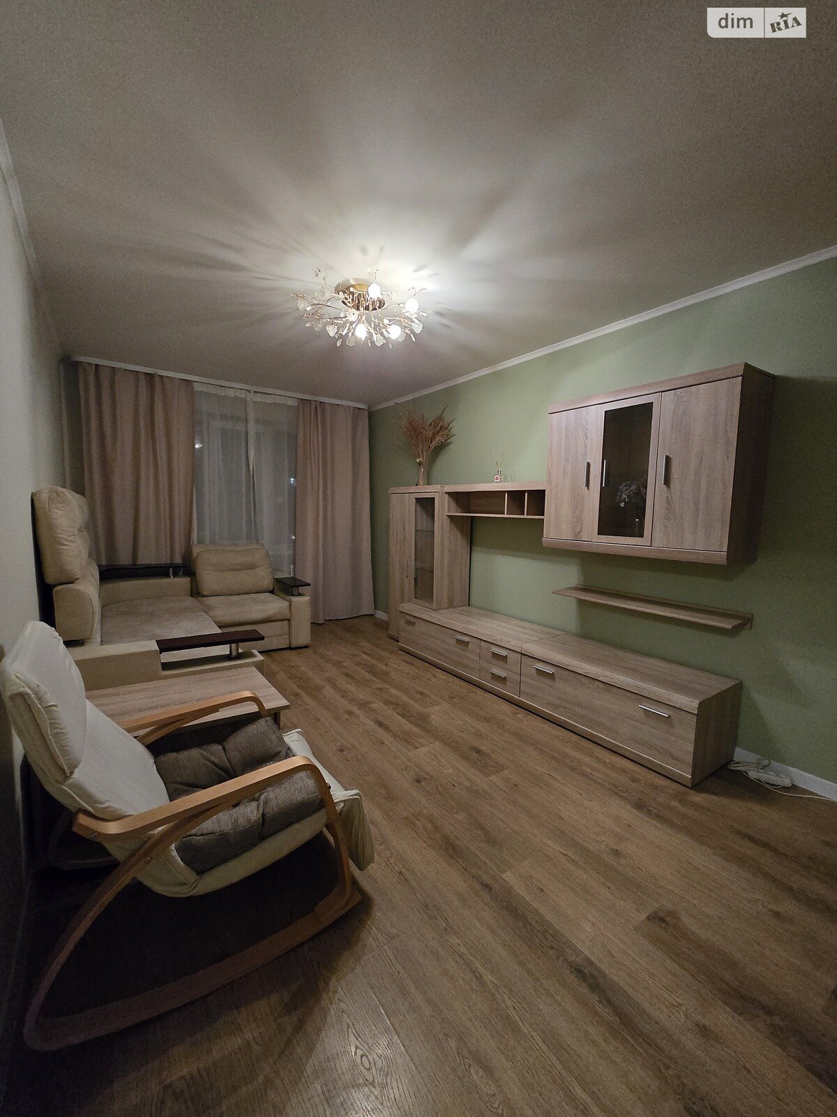 трикімнатна квартира в Вінниці, район Урожай, на вул. Марії Литвиненко-Вольгемут в довготривалу оренду помісячно фото 1