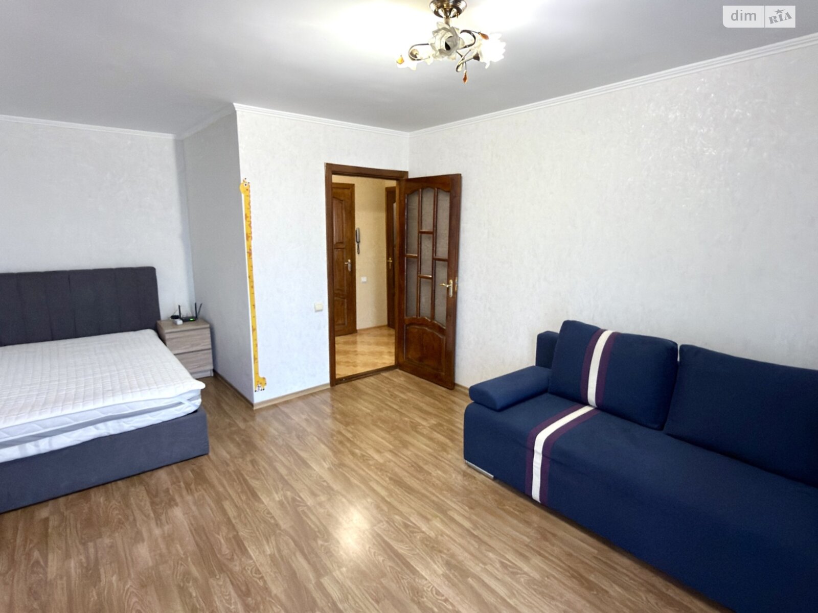 однокомнатная квартира в Виннице, район Урожай, на ул. Николая Амосова 9, кв. 28 в аренду на долгий срок помесячно фото 1 однокомнатная квартира в Виннице, район Урожай, на ул. Николая Амосова 9, кв. 28 в аренду на долгий срок помесячно фото 1