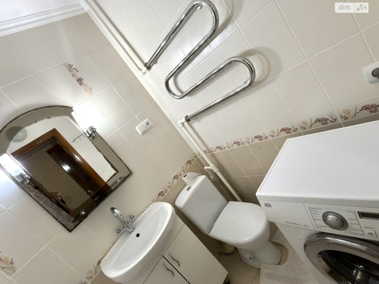 однокомнатная квартира в Виннице, район Урожай, на ул. Николая Амосова 9, кв. 28 в аренду на долгий срок помесячно фото 1 однокомнатная квартира в Виннице, район Урожай, на ул. Николая Амосова 9, кв. 28 в аренду на долгий срок помесячно фото 1