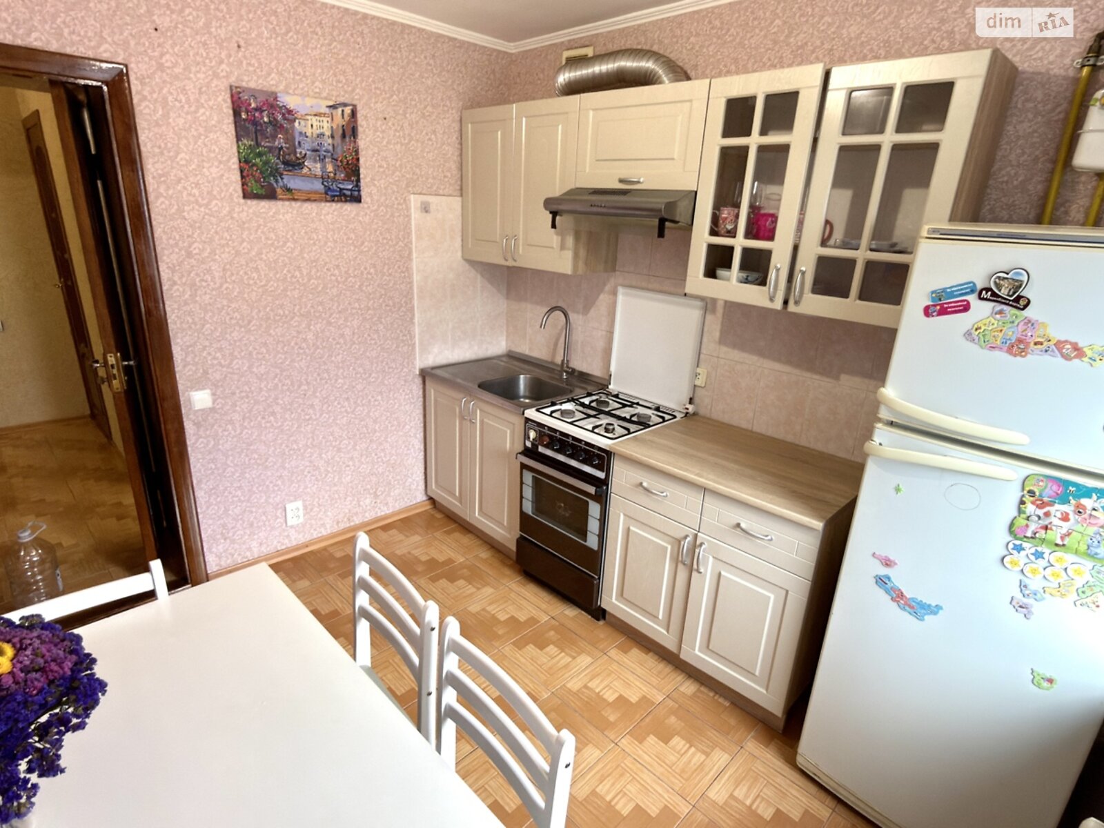 однокомнатная квартира в Виннице, район Урожай, на ул. Николая Амосова 9, кв. 28 в аренду на долгий срок помесячно фото 1 однокомнатная квартира в Виннице, район Урожай, на ул. Николая Амосова 9, кв. 28 в аренду на долгий срок помесячно фото 1