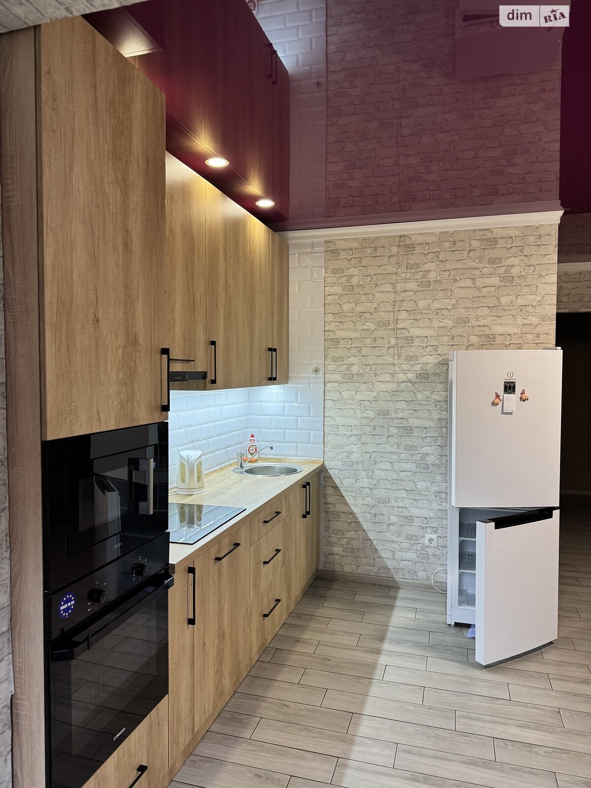 однокомнатная квартира в Виннице, район Урожай, на ул. Пирогова 76В, кв. 24 в аренду на долгий срок помесячно фото 1