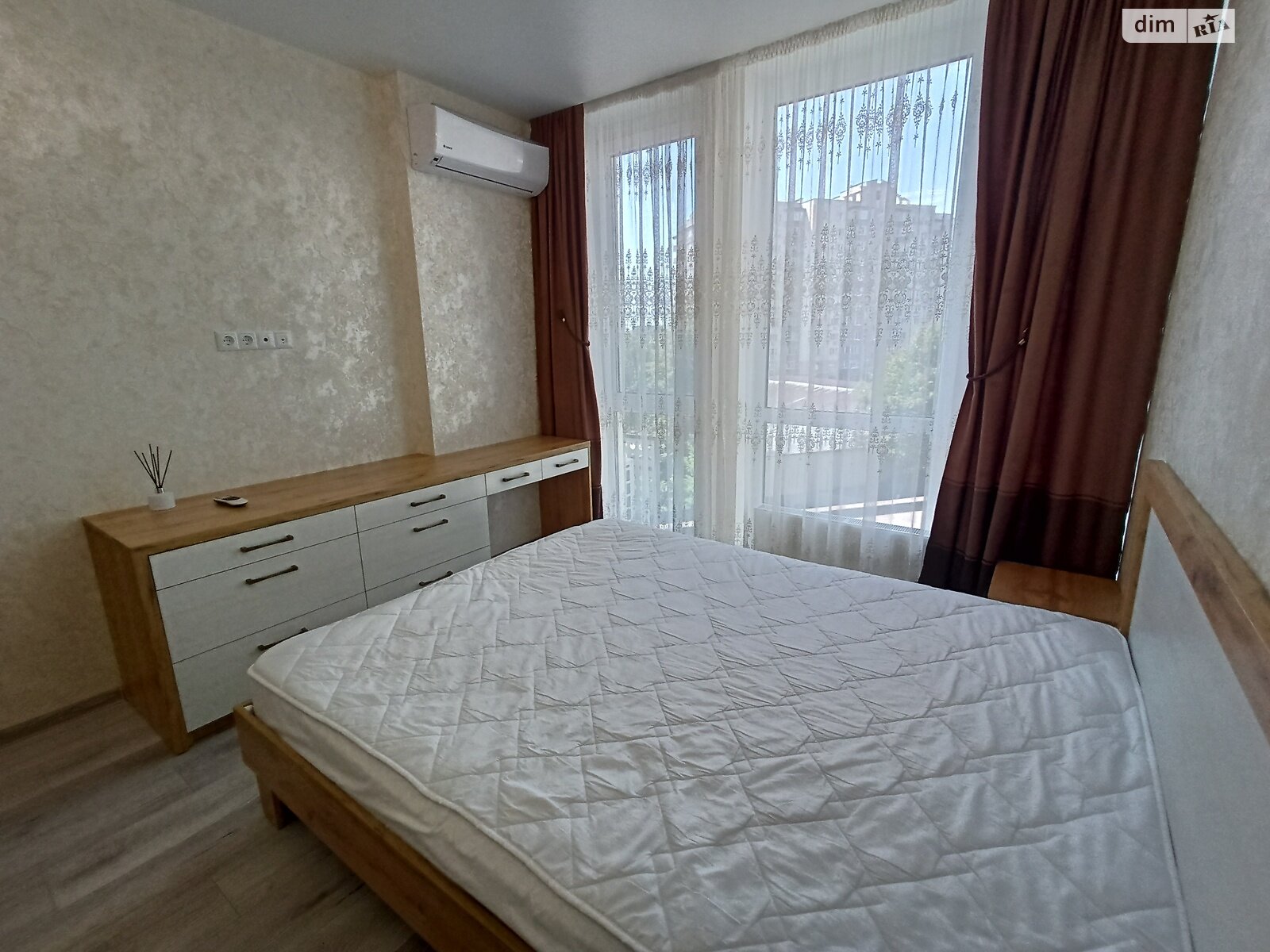 однокімнатна квартира в Вінниці, район Вишенька, на вул. 600-річчя 3 в довготривалу оренду помісячно фото 1 однокімнатна квартира в Вінниці, район Вишенька, на вул. 600-річчя 3 в довготривалу оренду помісячно фото 1