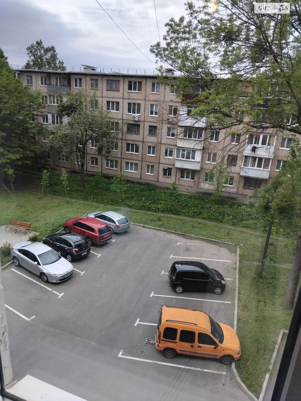 трикімнатна квартира в Вінниці, район Вишенька, на вул. 600-річчя в довготривалу оренду помісячно фото 1 трикімнатна квартира в Вінниці, район Вишенька, на вул. 600-річчя в довготривалу оренду помісячно фото 1