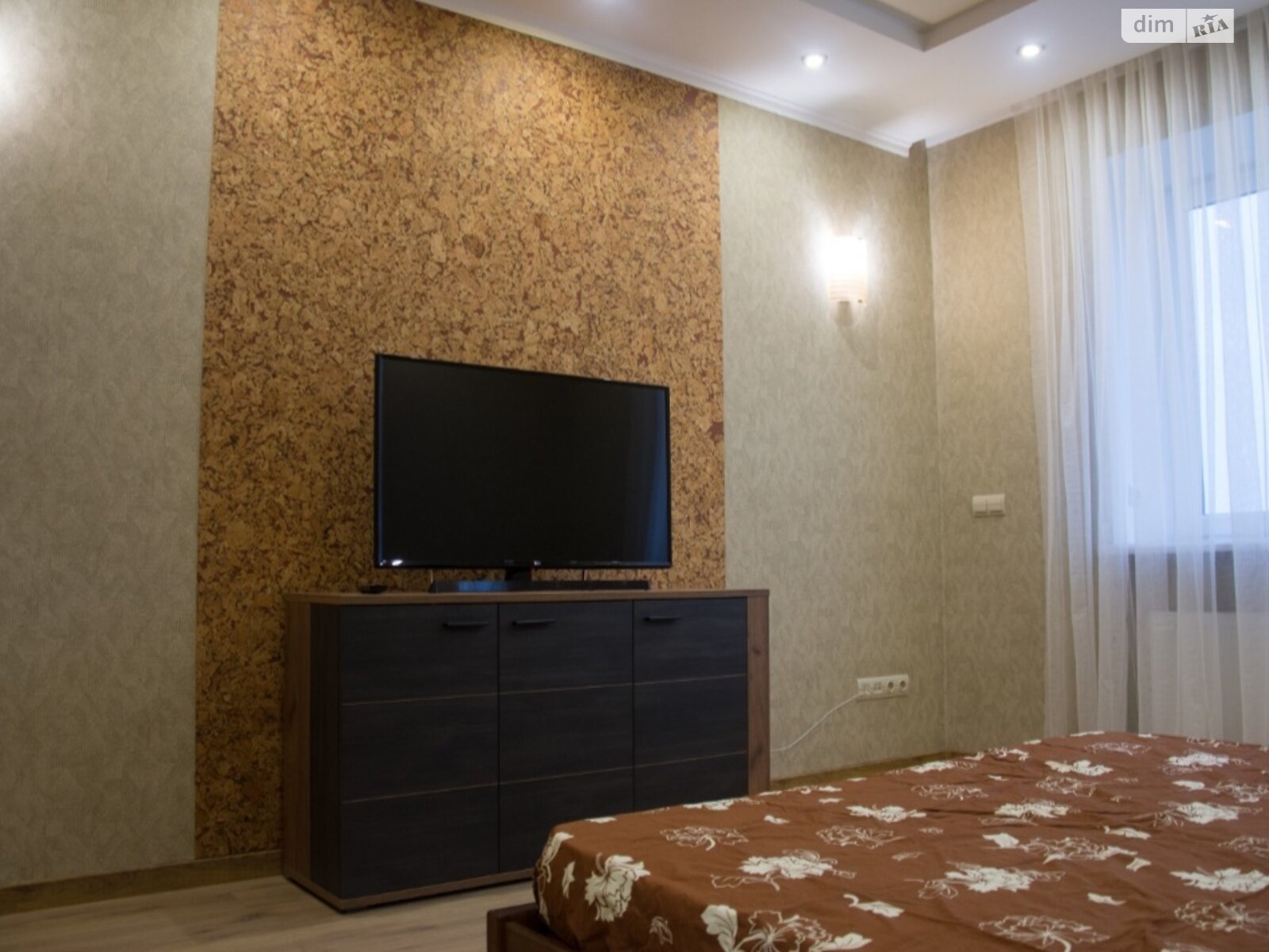 однокімнатна квартира з меблями в Вінниці, район Вишенька, на вул. 600-річчя 66В в довготривалу оренду помісячно фото 1