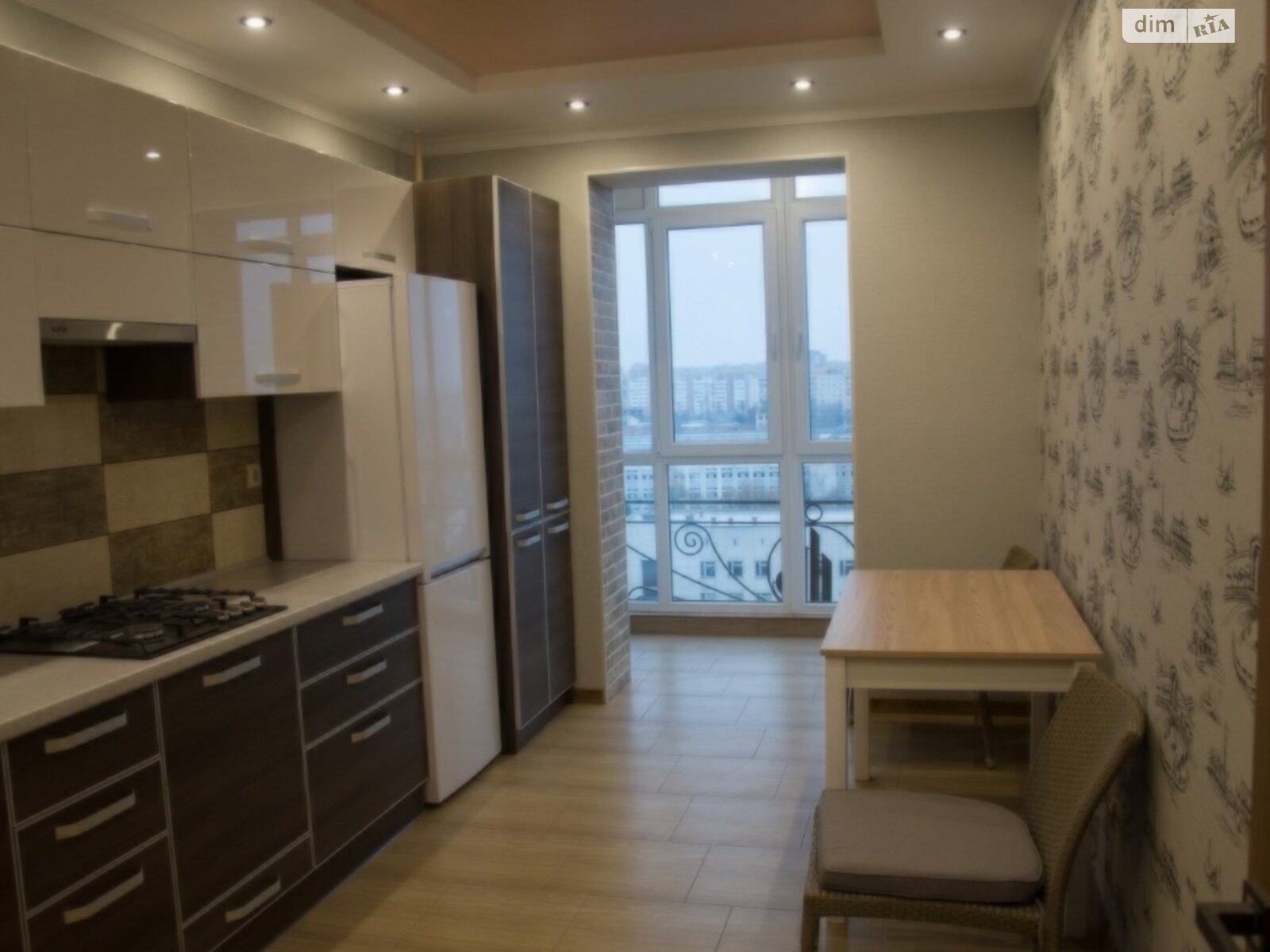 однокімнатна квартира з меблями в Вінниці, район Вишенька, на вул. 600-річчя 66В в довготривалу оренду помісячно фото 1