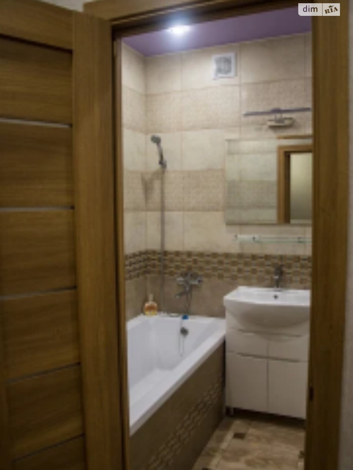 однокімнатна квартира з меблями в Вінниці, район Вишенька, на вул. 600-річчя 66В в довготривалу оренду помісячно фото 1