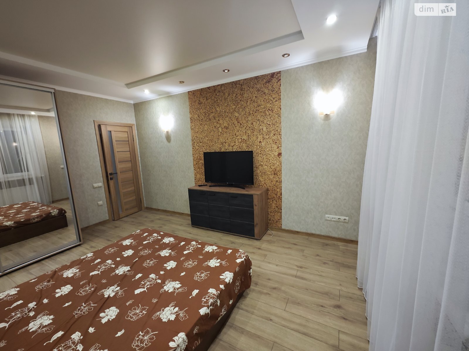 однокімнатна квартира з меблями в Вінниці, район Вишенька, на вул. 600-річчя 66В в довготривалу оренду помісячно фото 1