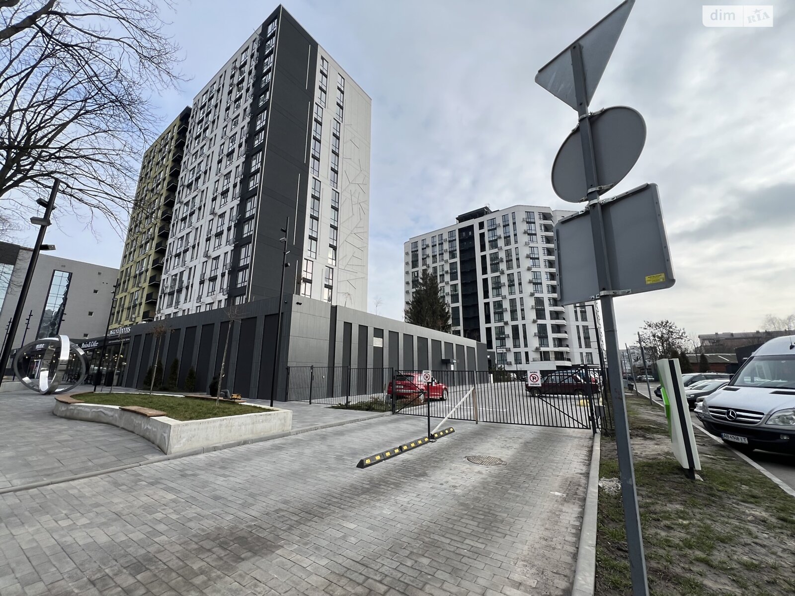 однокімнатна квартира в Вінниці, район Вишенька, на вул. 600-річчя 3Г в довготривалу оренду помісячно фото 1