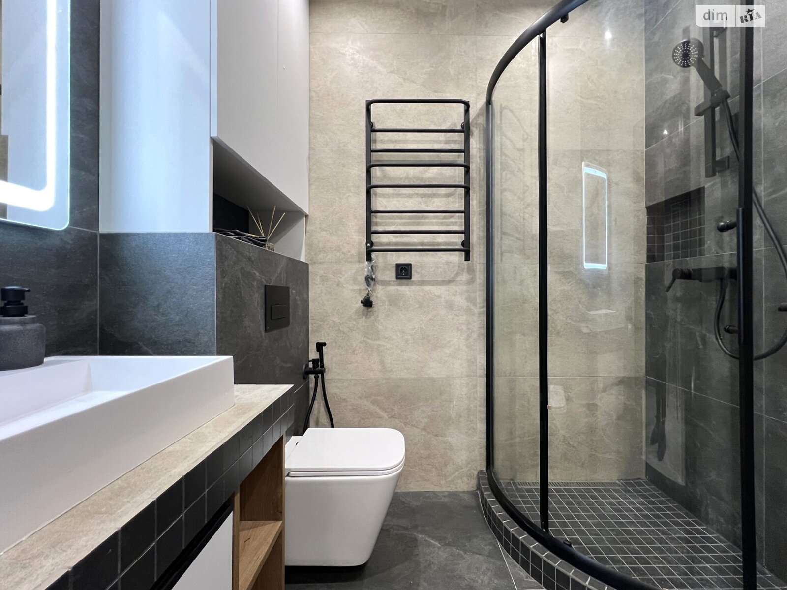 однокімнатна квартира в Вінниці, район Вишенька, на вул. 600-річчя 3Г в довготривалу оренду помісячно фото 1