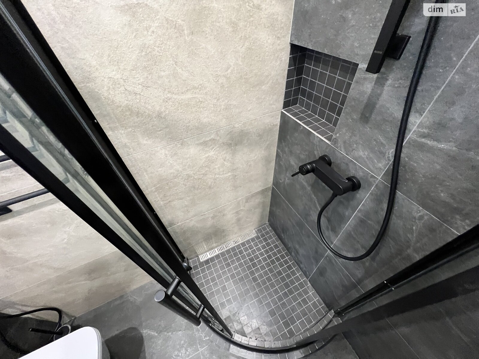 однокімнатна квартира в Вінниці, район Вишенька, на вул. 600-річчя 3Г в довготривалу оренду помісячно фото 1