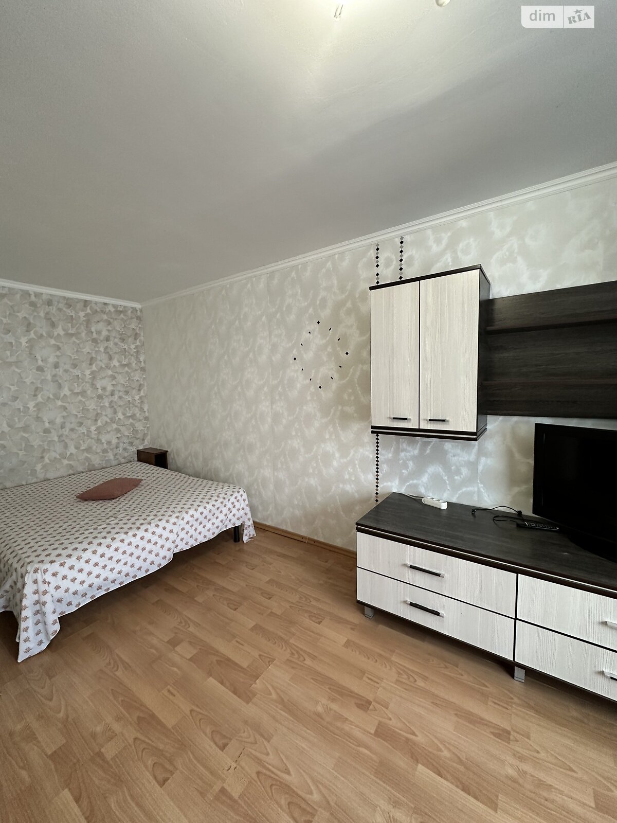 однокомнатная квартира в Виннице, район Вишенка, на ул. Андрея Первозванного в аренду на долгий срок помесячно фото 1 однокомнатная квартира в Виннице, район Вишенка, на ул. Андрея Первозванного в аренду на долгий срок помесячно фото 1