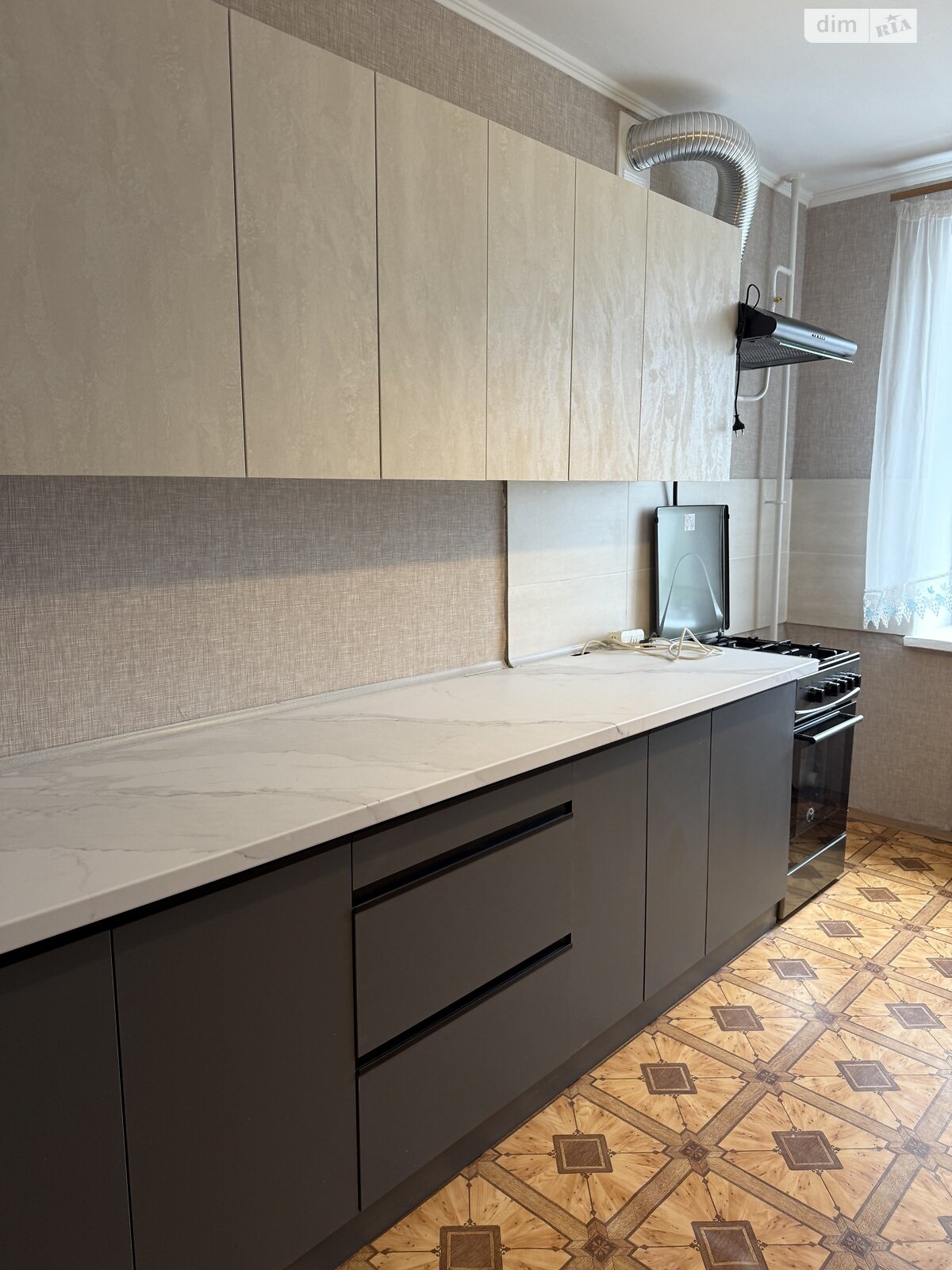 однокімнатна квартира в Вінниці, район Вишенька, на вул. Андрія Первозванного 58А в довготривалу оренду помісячно фото 1 однокімнатна квартира в Вінниці, район Вишенька, на вул. Андрія Первозванного 58А в довготривалу оренду помісячно фото 1