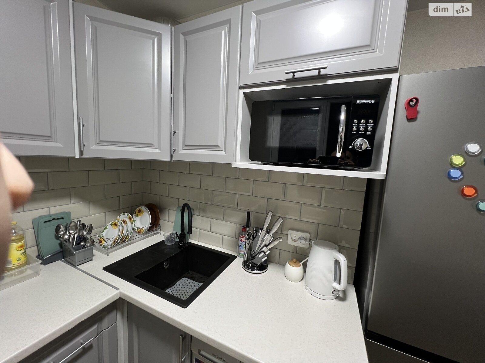 двокімнатна квартира в Вінниці, район Вишенька, на вул. Андрія Первозванного 50 в довготривалу оренду помісячно фото 1