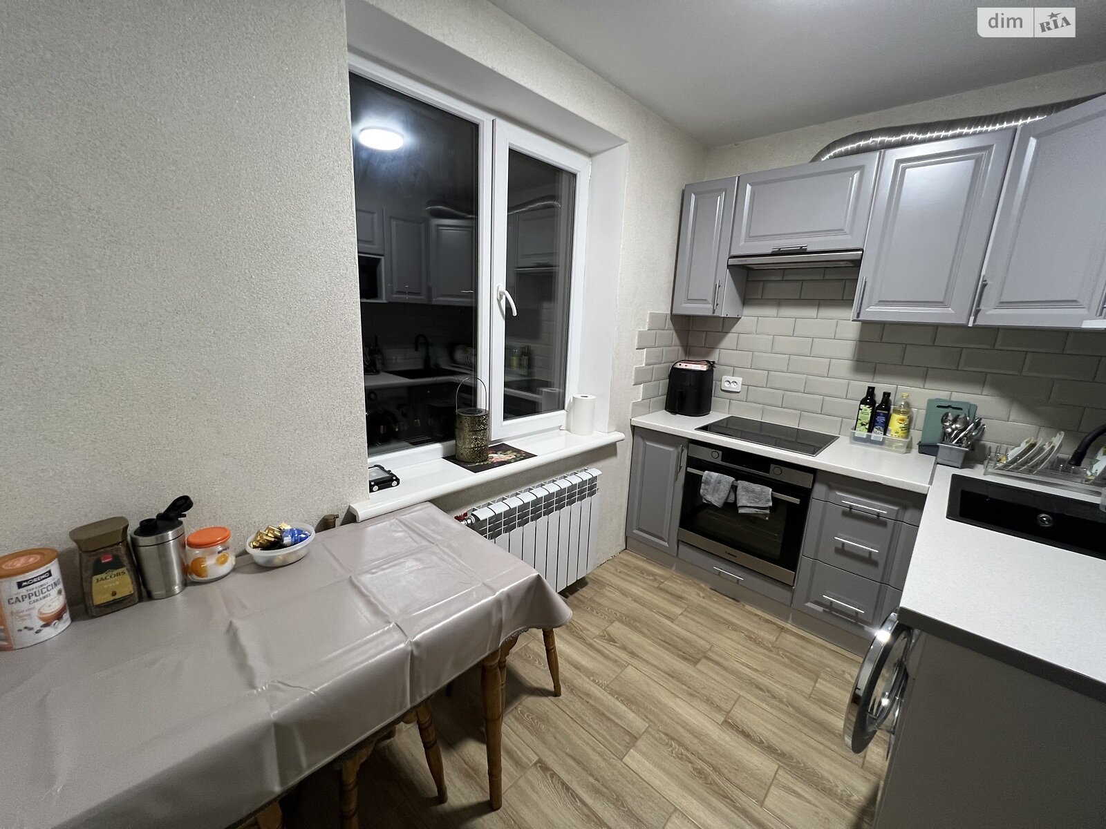 двокімнатна квартира в Вінниці, район Вишенька, на вул. Андрія Первозванного 50 в довготривалу оренду помісячно фото 1