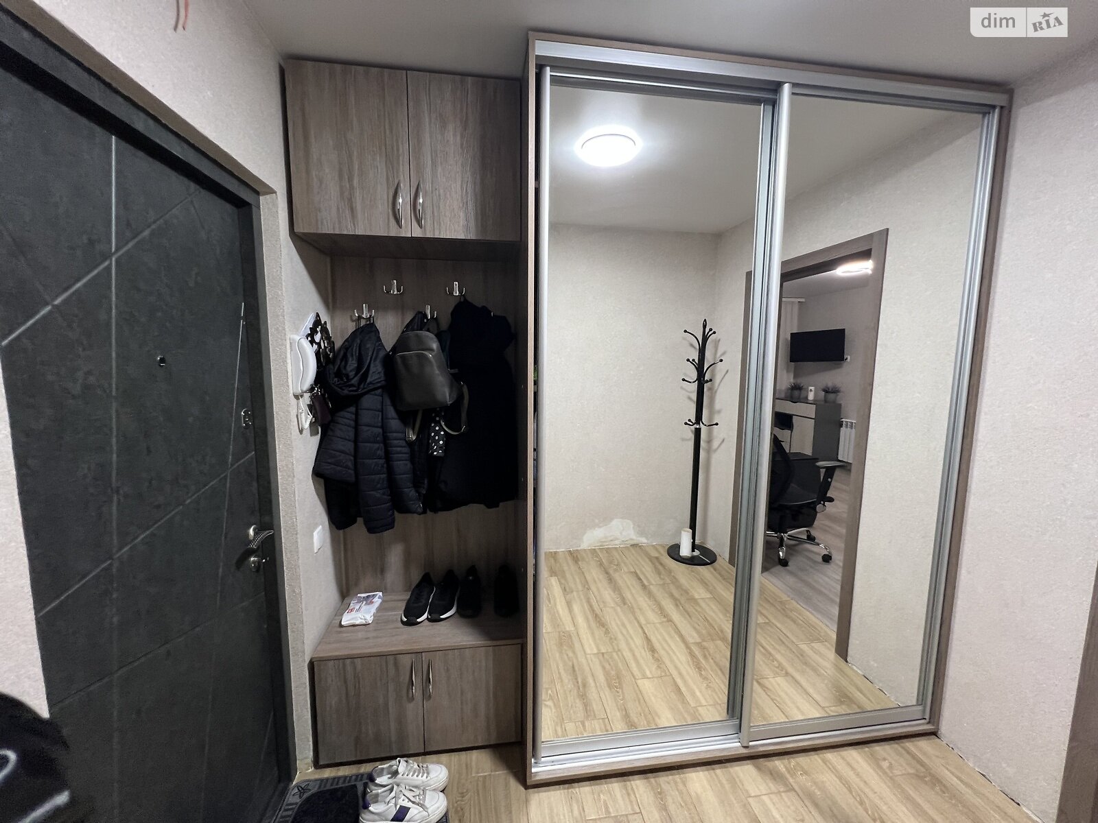 двокімнатна квартира в Вінниці, район Вишенька, на вул. Андрія Первозванного 50 в довготривалу оренду помісячно фото 1