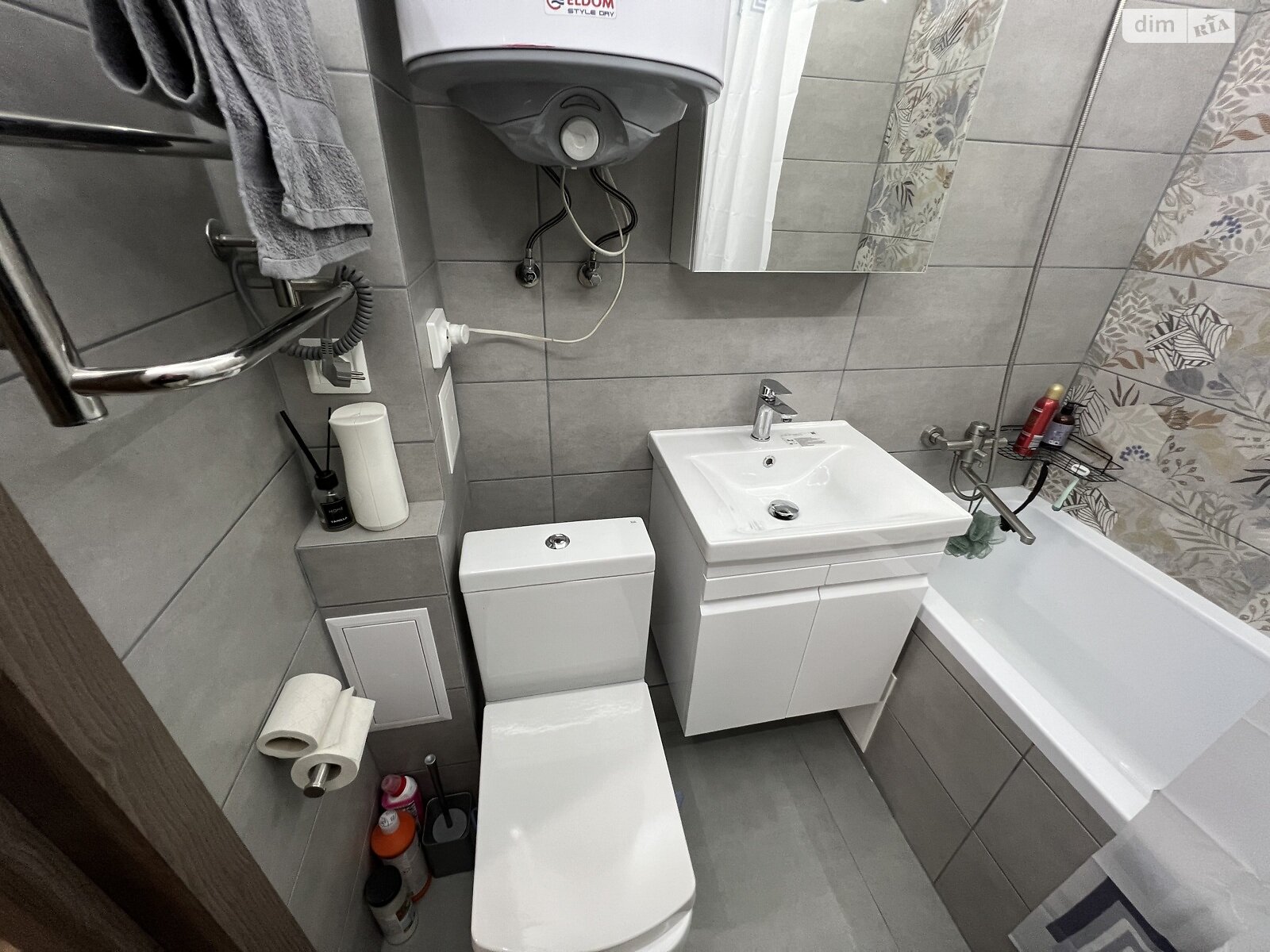 двокімнатна квартира в Вінниці, район Вишенька, на вул. Андрія Первозванного 50 в довготривалу оренду помісячно фото 1